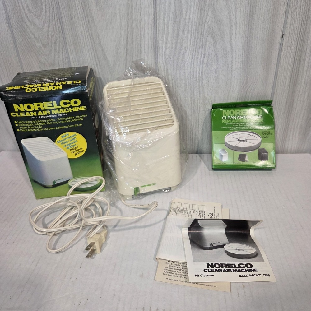 Tabletop Norelco Clean Air Machine HB1900 Air Cleanser W/Filter